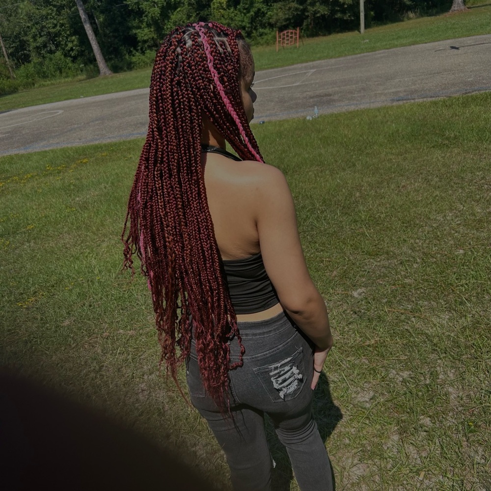 Meet your Posher, Tiona